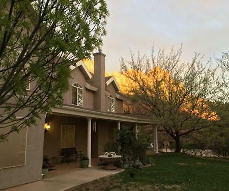 Novel House Inn At Zion สปริงเดล ภายนอก รูปภาพ